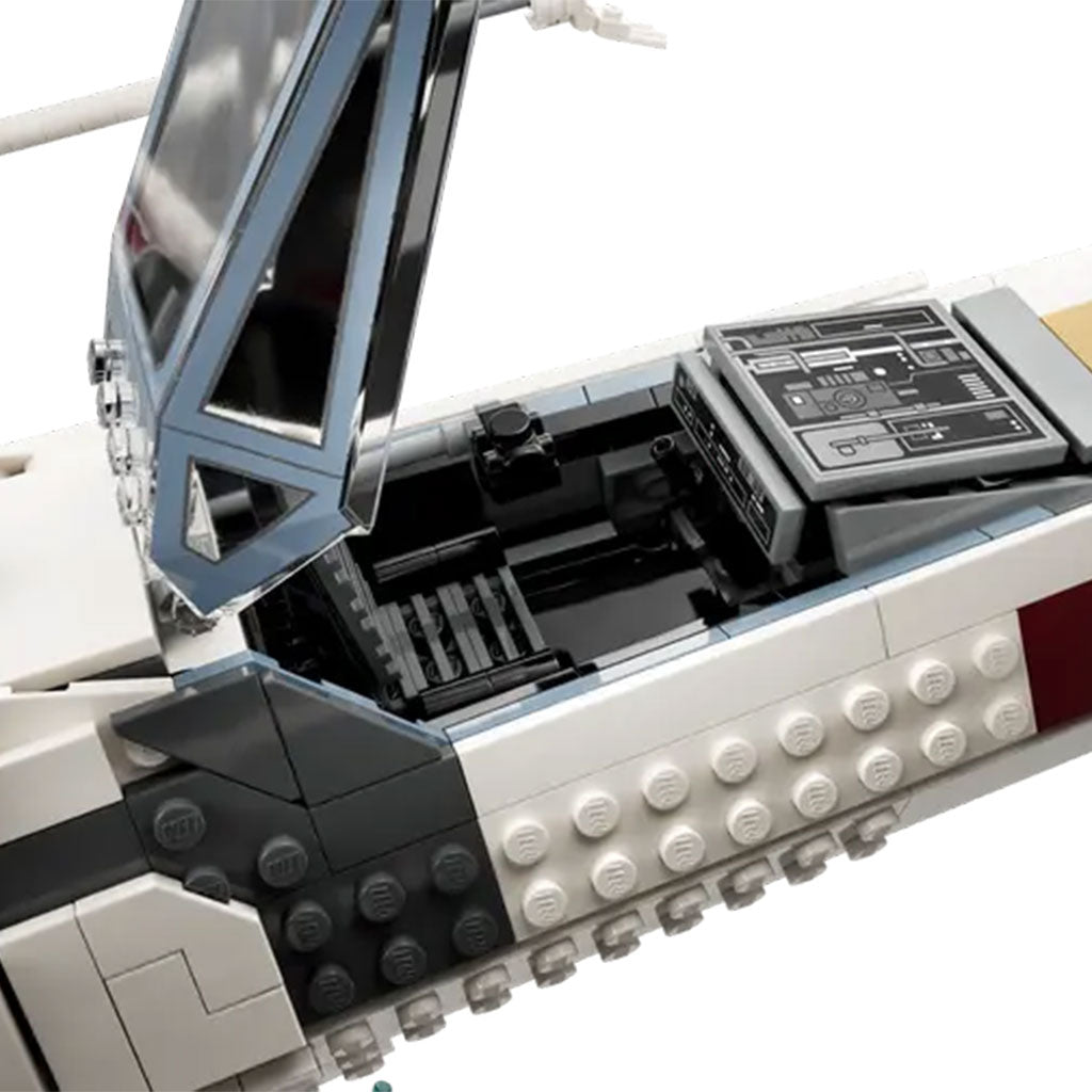 LEGO Star Wars X-Wing Starfighter Building Set (75355) - Cockpit