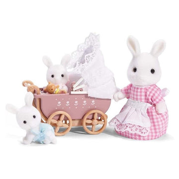 Calico Critters Connor & Kerri's Carriage Rode