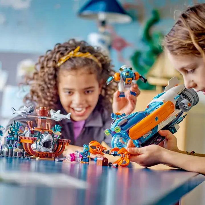 LEGO Deep-Sea Explorer Submarine Building Set (60379) - Game Play