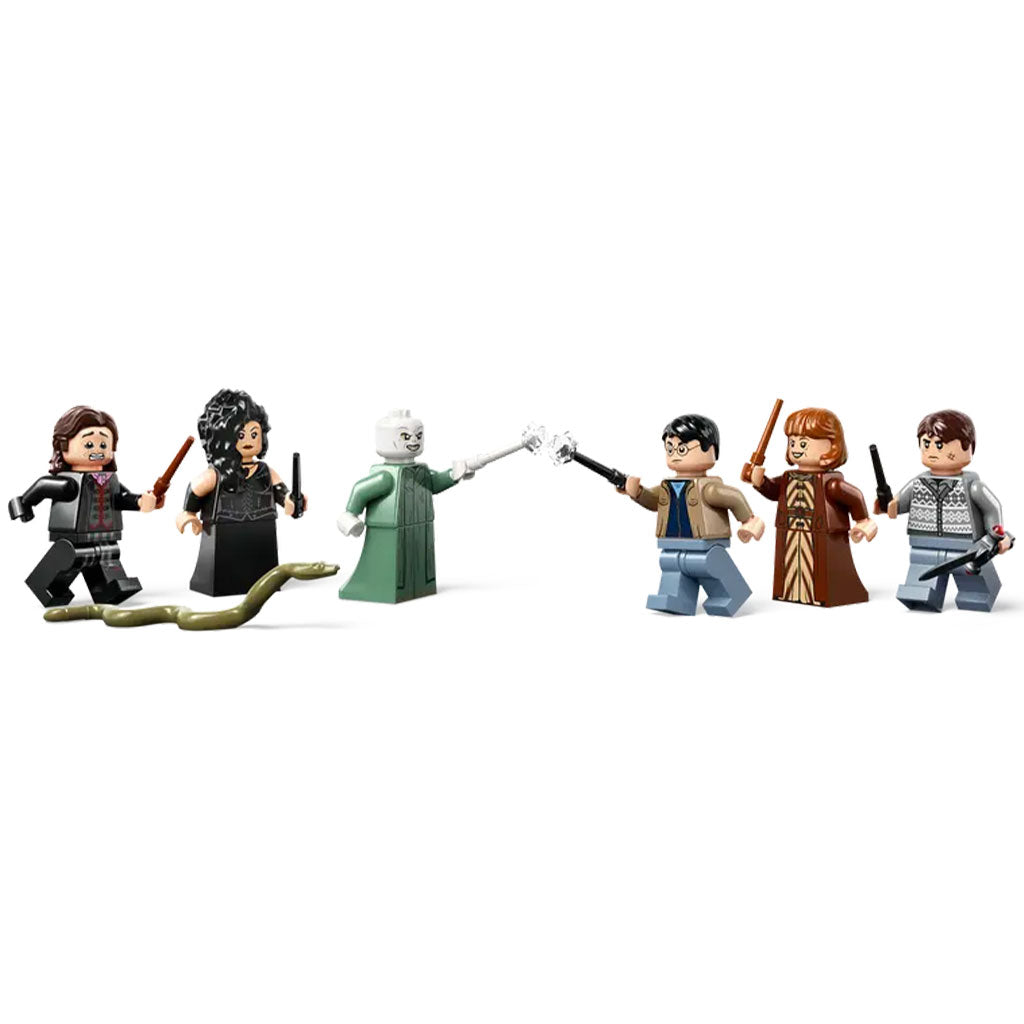 LEGO Harry Potter The Battle of Hogwarts Building Set (76415) - Figures