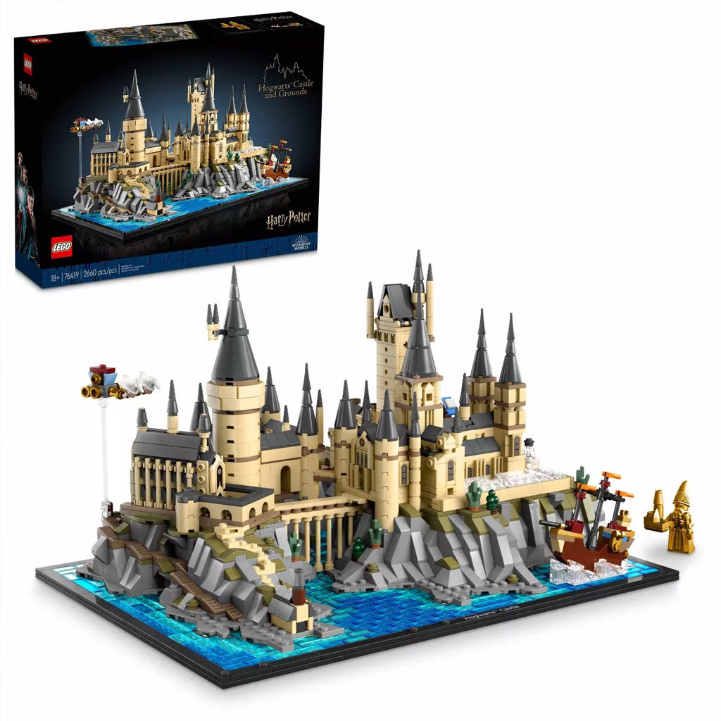 LEGO Harry Potter Hogwarts Castle and Grounds Building Set (76419) - Packaging