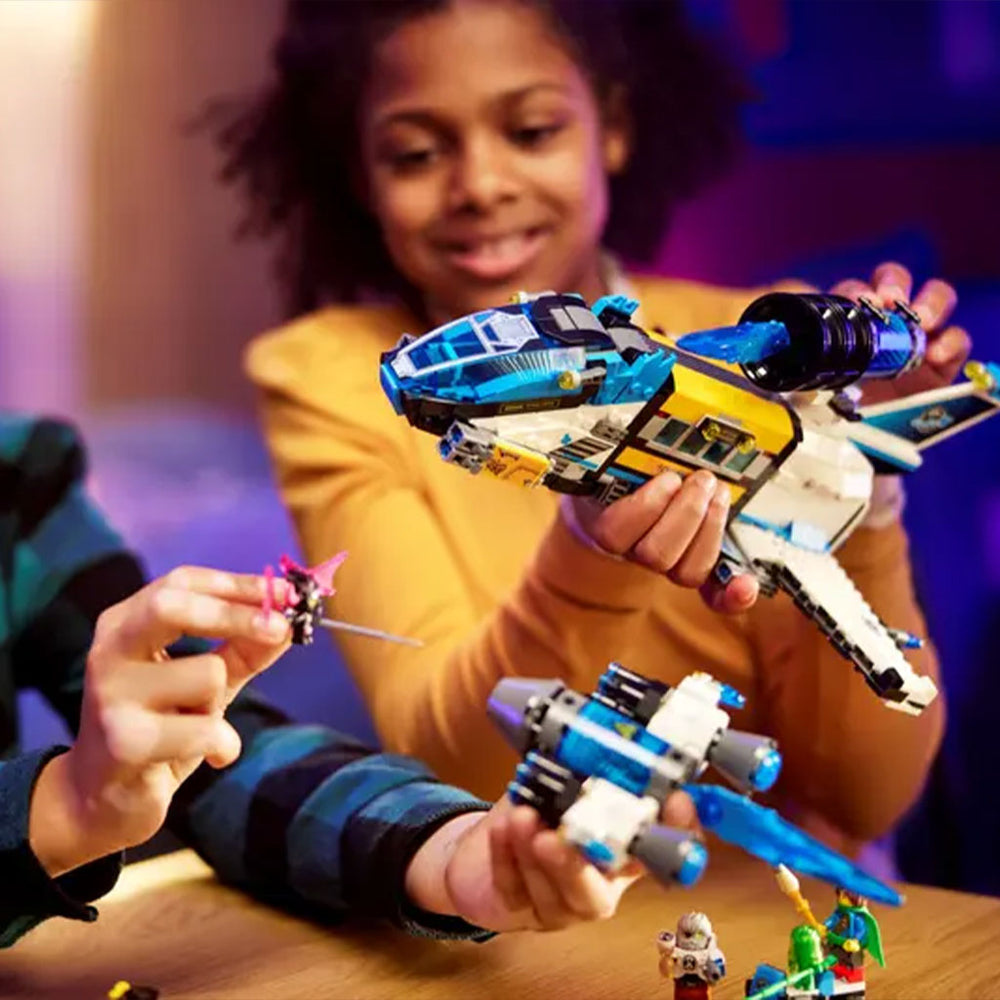 LEGO DREAMZzzz Mr. Oz's Spacebus Building Set (71458) - Game Play
