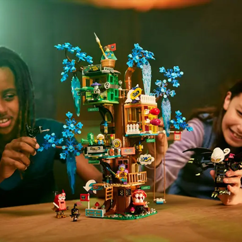LEGO DREAMZzzz Fantastical Tree House Building Set (71461) - Game Play