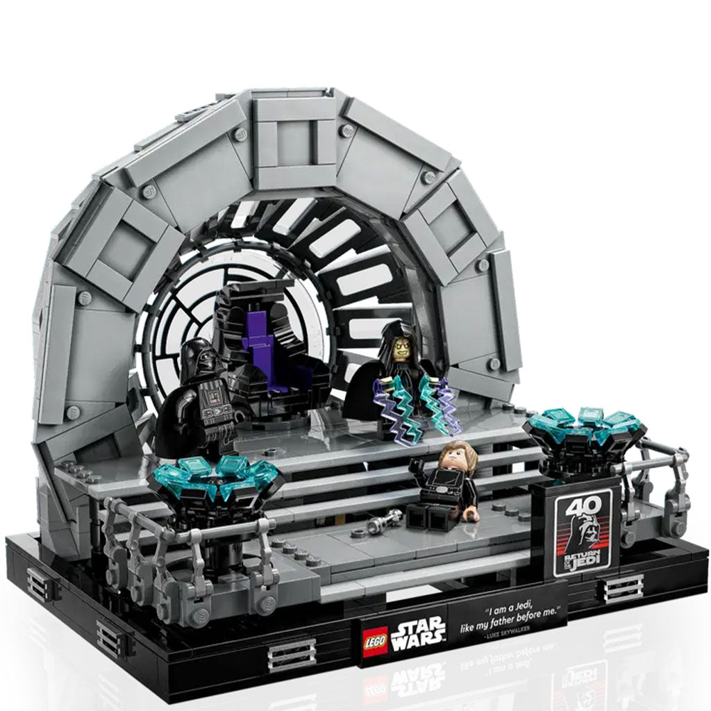 LEGO Star Wars Emperor's Throne Room Diorama Building Set (75352) - Scene Display 01