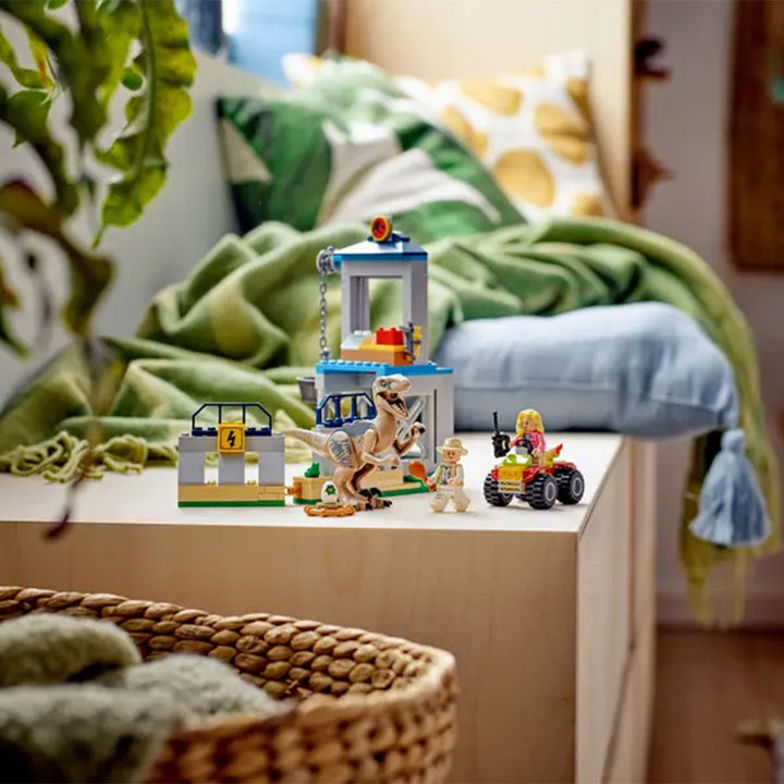 LEGO Universal Jurassic Park Velociraptor Escape Building Set (76957) - Display