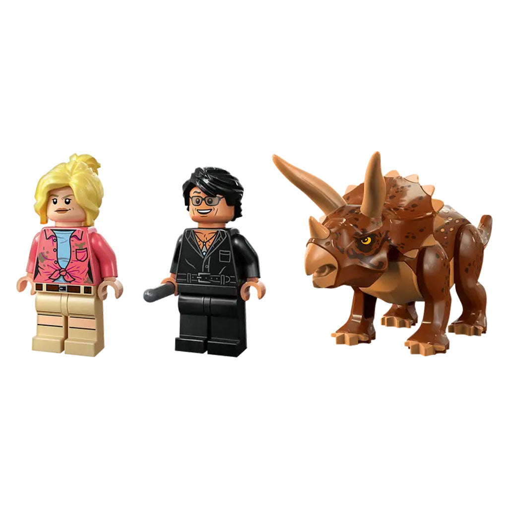 LEGO Universal Jurassic Park Triceratops Research Building Set (76959) - Figures