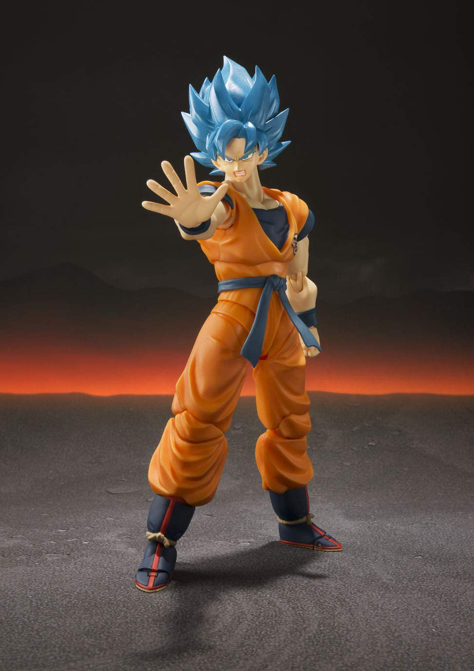 TAMASHII NATIONS Bandai S.H. Figuarts Super Saiyan God Super Saiyan Goku Dragon Ball Super: Broly Action Figure