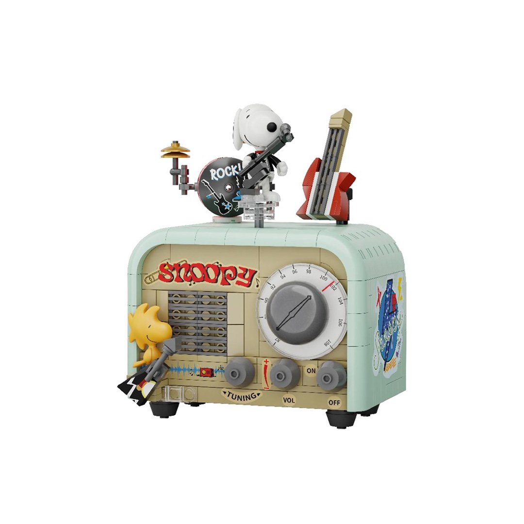 Pantasy Peanuts Snoopy Retro Time Series - Radio