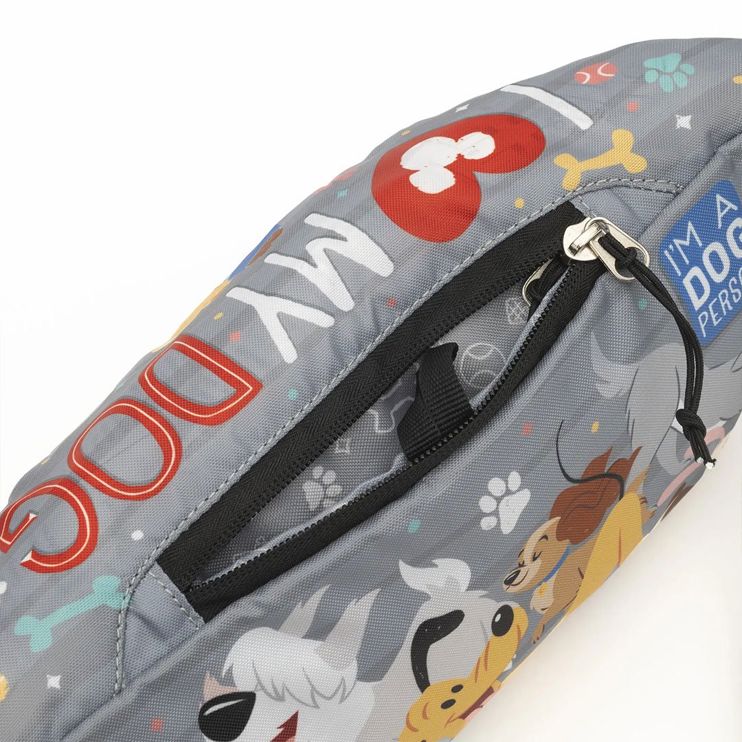 WondaPop Dogs of Disney Packable Hip Pack/Crossbody - Top zipper