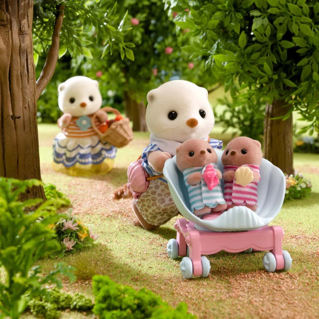 Calico Critters Sea Otter Family