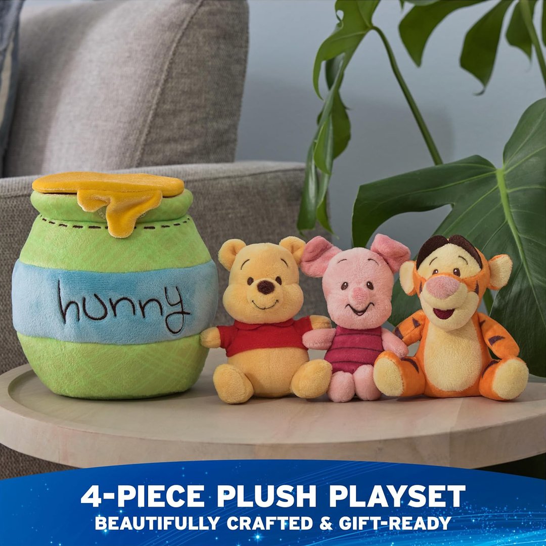 GUND Disney Winnie The Pooh 8" Plush Playset with Pooh, Tigger, and Piglet Toy