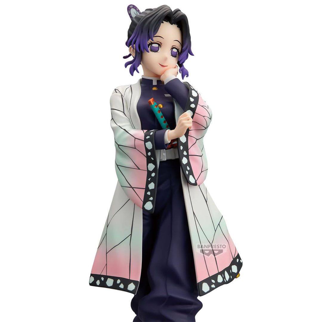 Banpresto - Demon Slayer: Kimetsu no Yaiba - Shinobu Kocho Glitter &amp; Glamours Figure