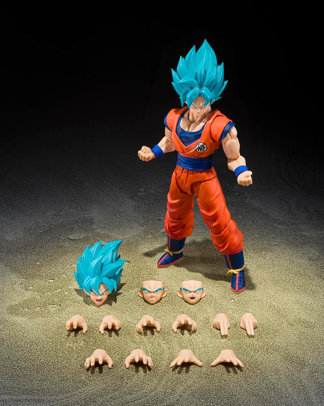 TAMASHII NATIONS - Dragon Ball Z - Son Goku (The Kind-Hearted Saiyan) S.H.Figuarts Action Figure