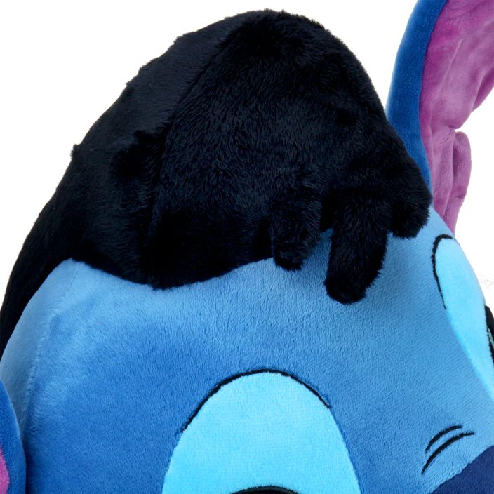 Kidrobot Disney Lilo and Stitch 16" HugMe Elvis Stitch Vibrating Plush Toy - Hair Close Up