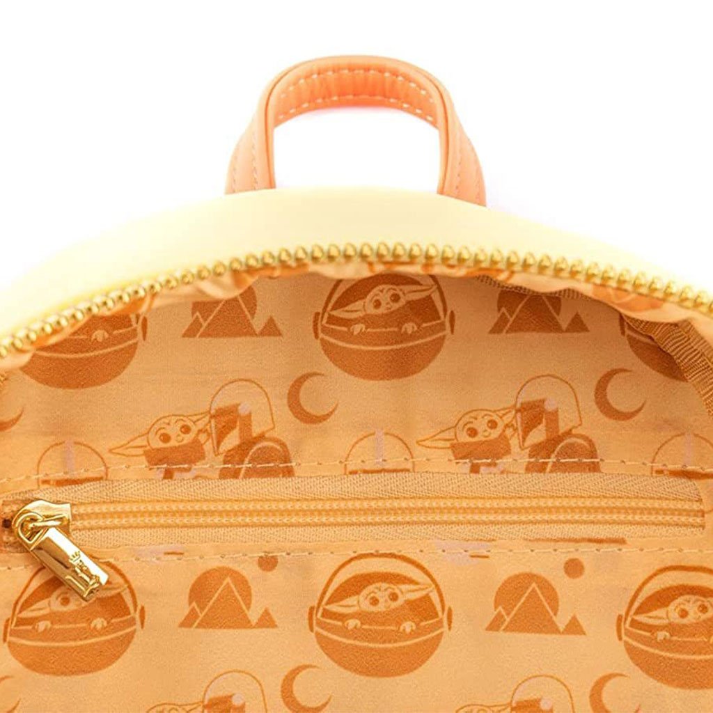 NYCC Ex - Loungefly Star Wars The Mandalorian Grogu in Cradle Mini Backpack - Interior Lining