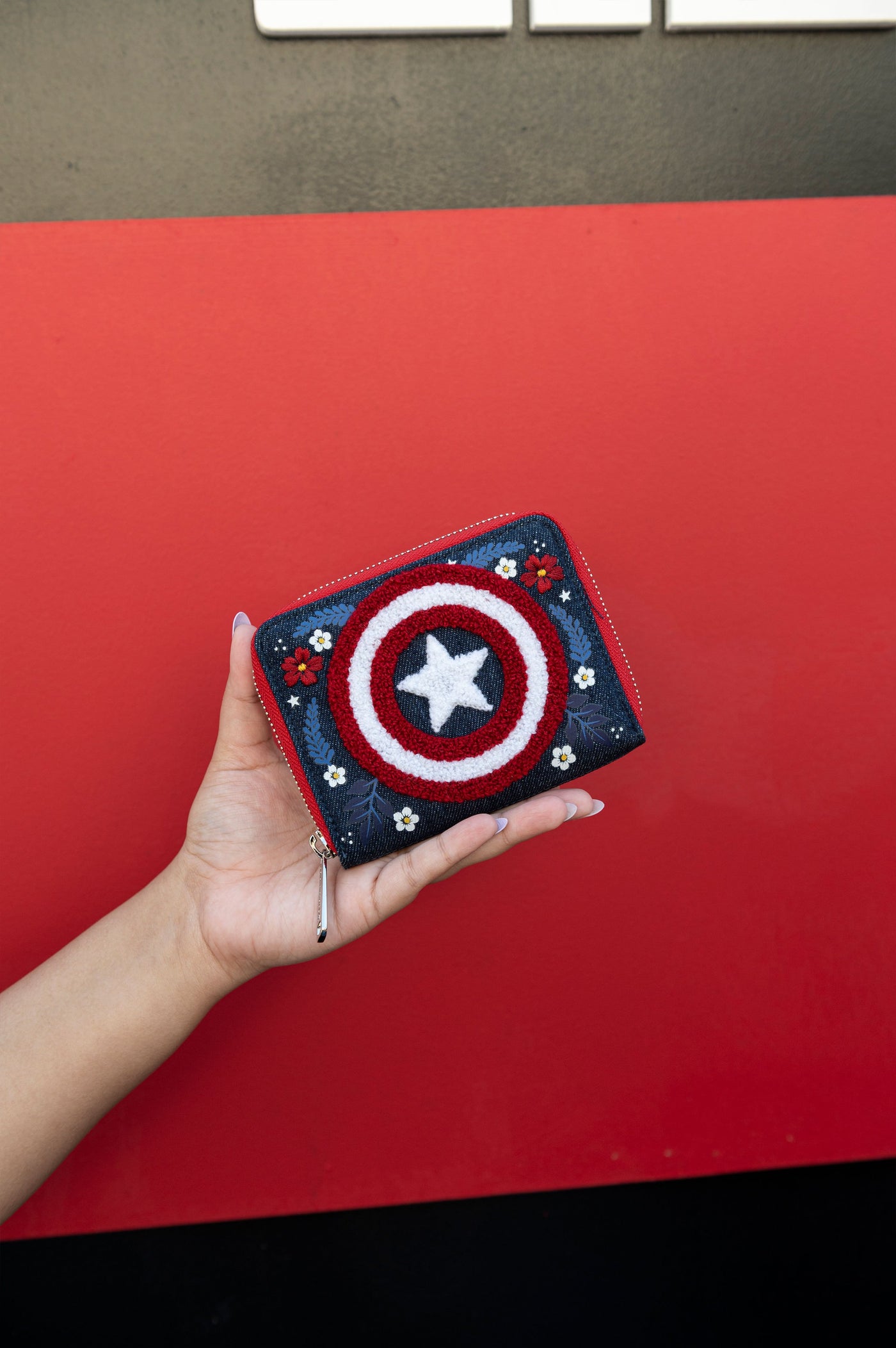 Loungefly Marvel Captain America 80th Anniversary Floral Shield Zip-Around Wallet - Lifestyle