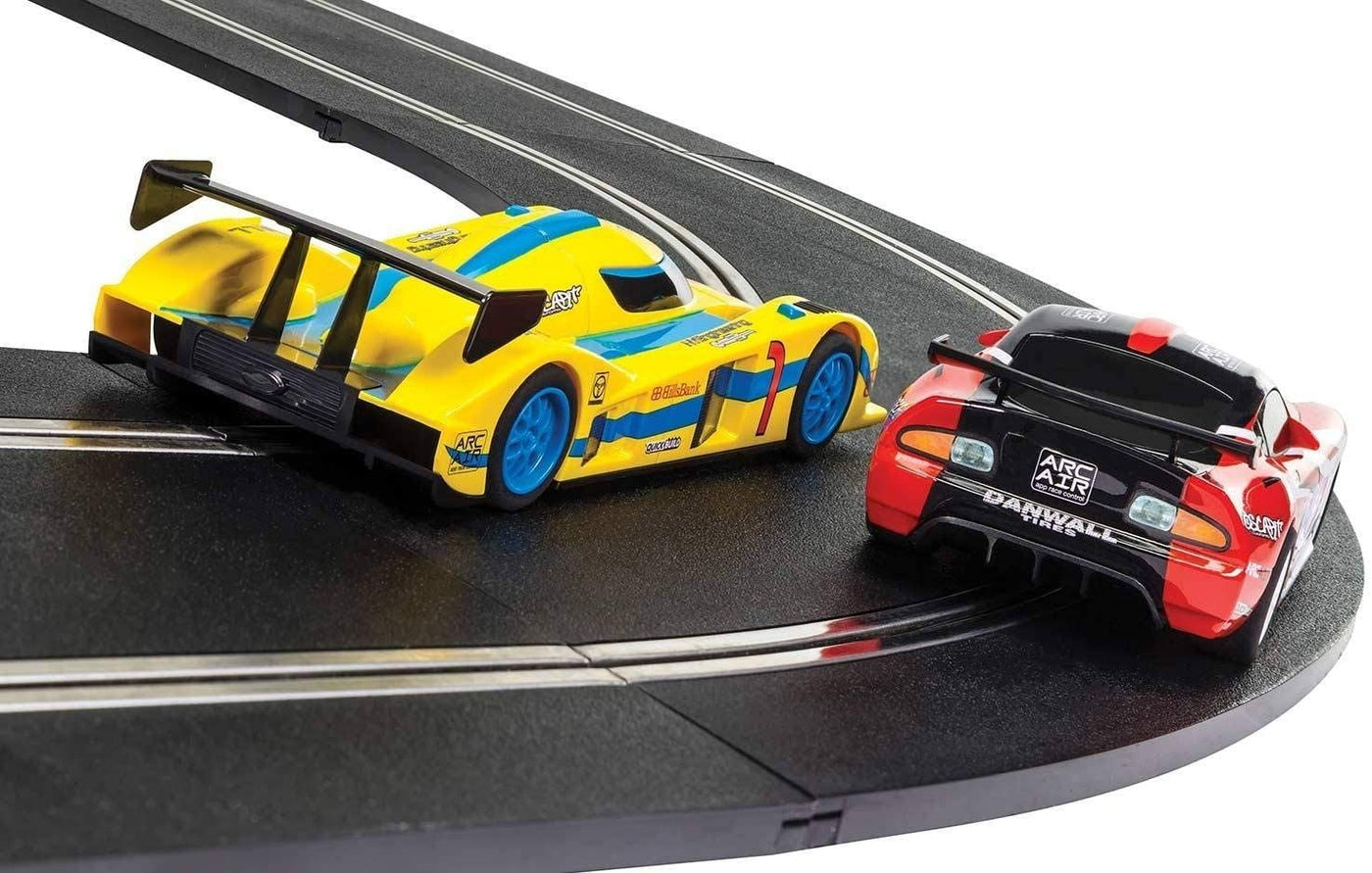 Speed Supreme GT vs. LMP 1:32 Slot Car Race Track Set