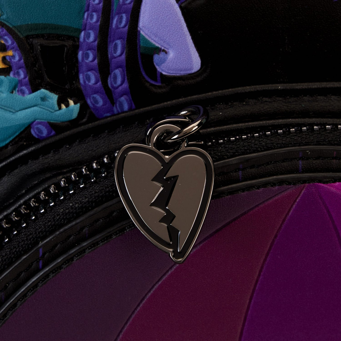 Loungefly Disney Villains Curse Your Hearts Mini Backpack - Zipper pull