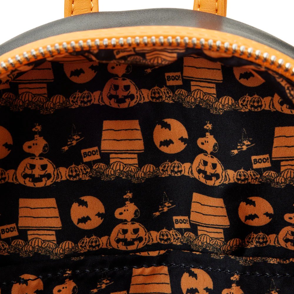 Loungefly Peanuts Great Pumpkin Snoopy Mini Backpack - Lining