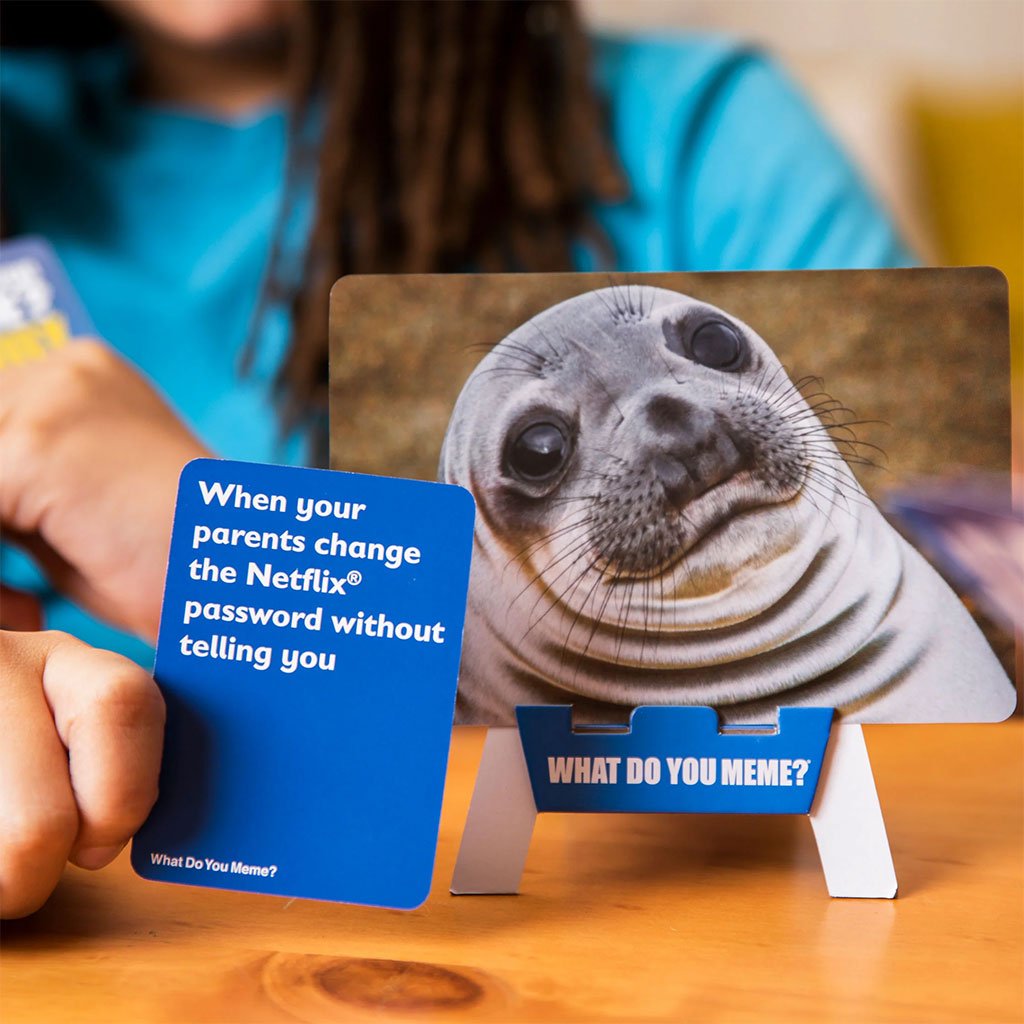 810816030456 - What Do You Meme?® Family Edition Family Card Game - Game Scenario A
